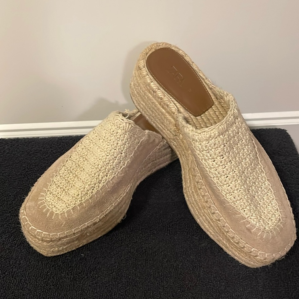 Zara slip on wedges